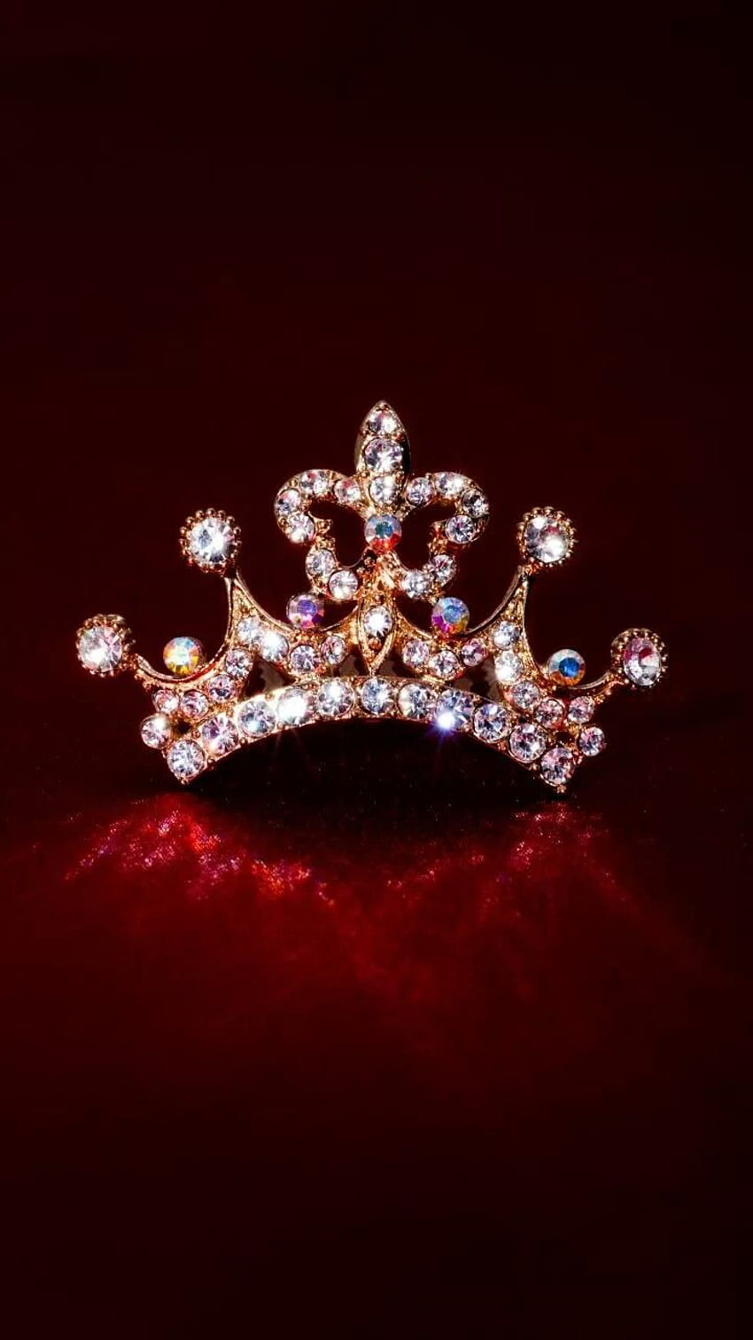 Cherry on Ou. Pink queen , Queens , iPhone queen, Queen Crown HD phone wallpaper