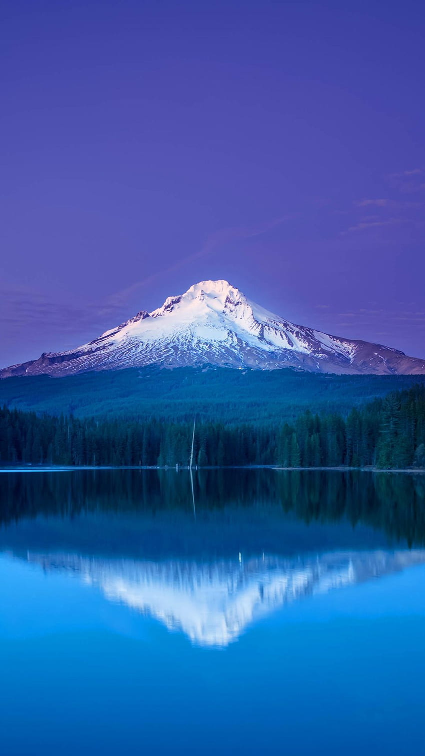 Nature - Paysage de neige de montagne - Réflexion de lac de montagne. Paysage de nuit, nature , Nature Fond d'écran de téléphone HD