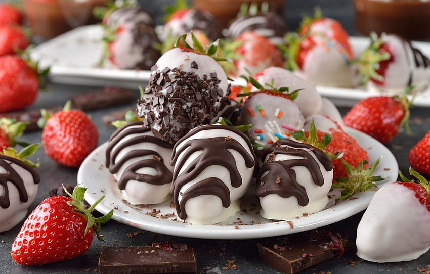 Berries, Dessert, Chocolate, Sweet, Strawberry, Dessert, Chocolate Covered Strawberries For , Section еда HD wallpaper