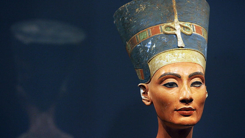 L'Egitto rilancia gli sforzi per recuperare il busto di Nefertiti da Germ Sfondo HD