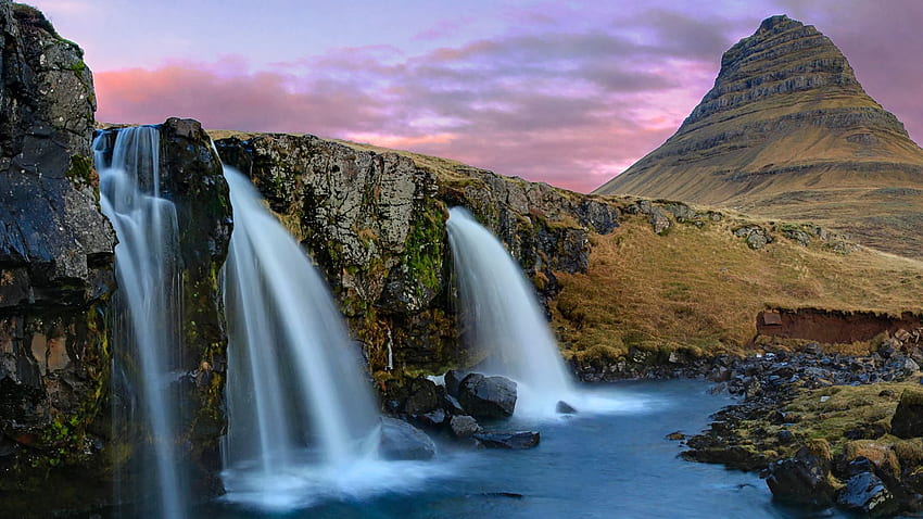 Kirkjufell Mountain Waterfalls Iceland . HD wallpaper