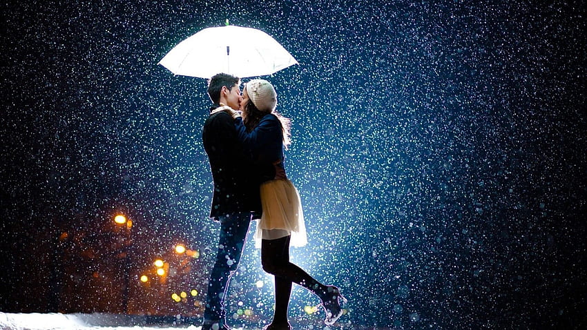 Love Couple Rain - Rain Couple Pic - - HD wallpaper