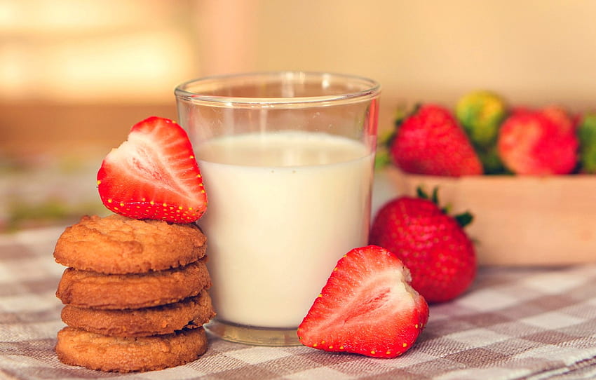 background, , , food, Breakfast, milk, cookies, strawberry, berry, , , background, sweet, full screen, , for , section еда HD wallpaper