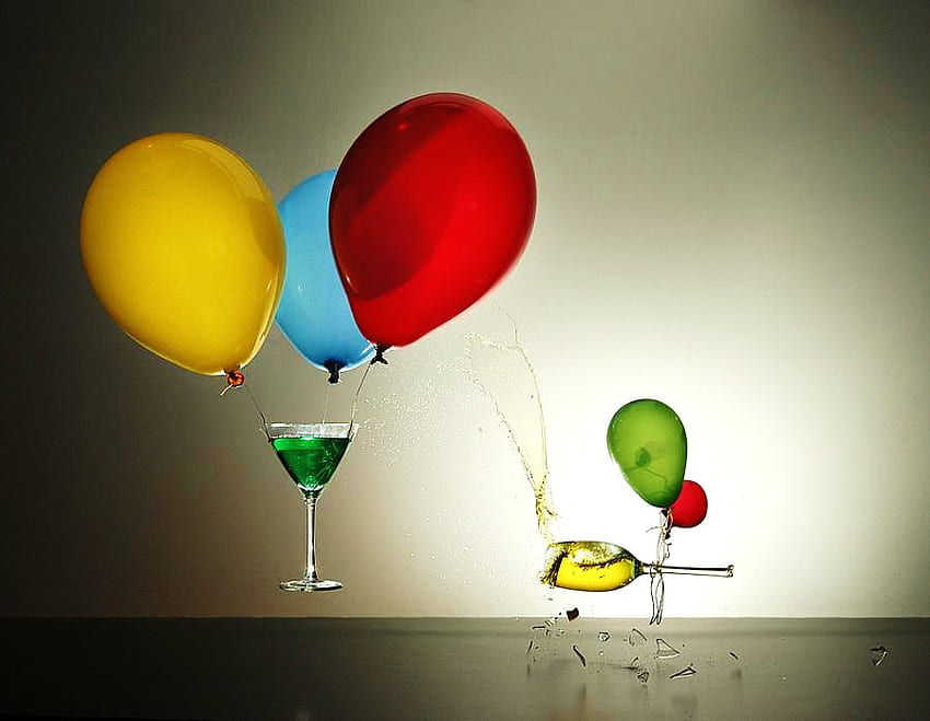 Pass and fail, smashing glass, balloons, wine glass, floating, yellow blue red HD wallpaper