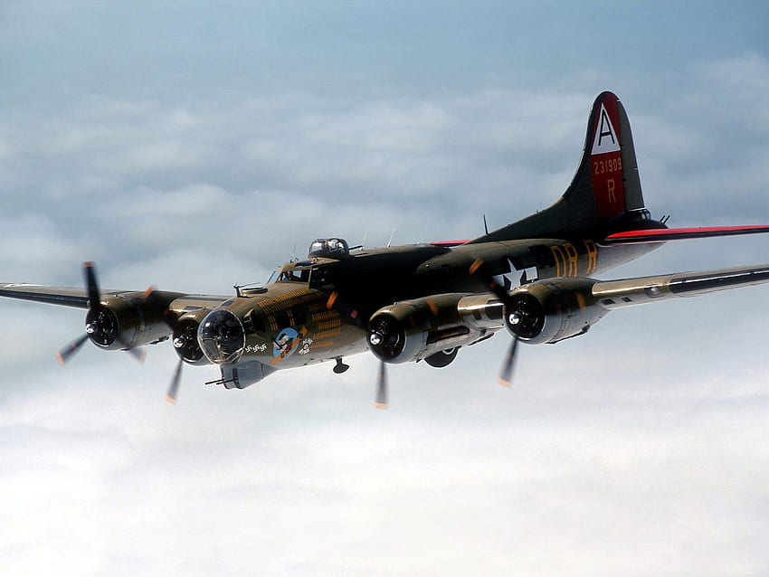 Aeronave militar. Aviones Aviones militares, Aviones antiguos de la Segunda  Guerra Mundial fondo de pantalla | Pxfuel