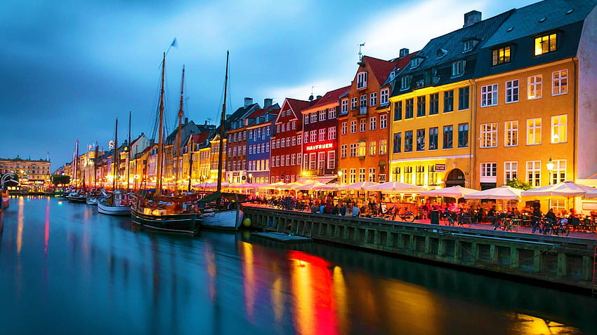 Bidikan Malam Terindah di Nyhavn, Kopenhagen, Denmark Wallpaper HD