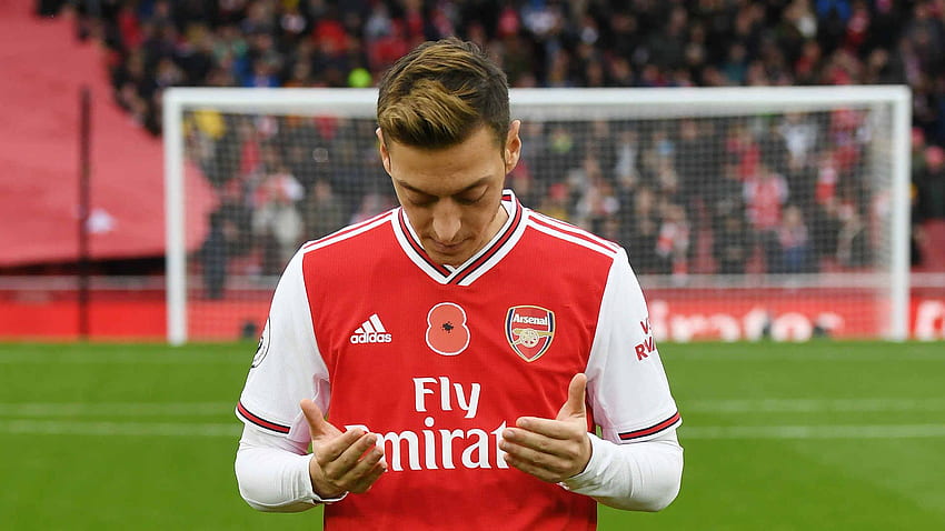 축구 선수 Mesut Ozil, 위구르인 Mesut Oezil 위해 진심 어린 기도 나누다 HD 월페이퍼