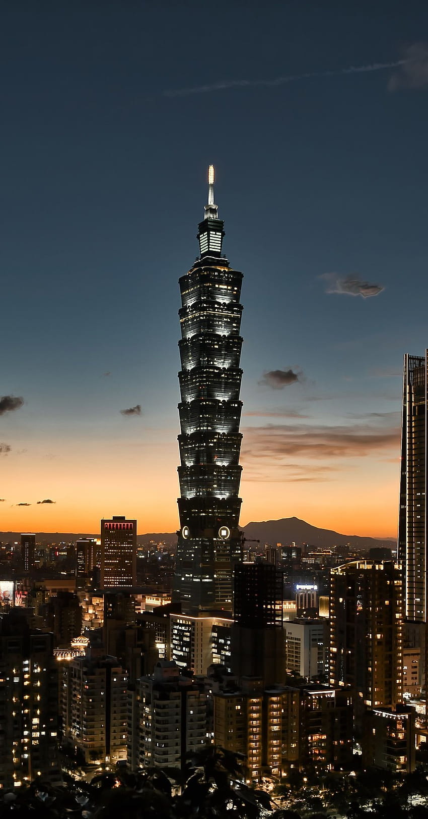 Sunset on Taipei 101, Taipei, Taiwan. Aesthetic , Black HD phone wallpaper