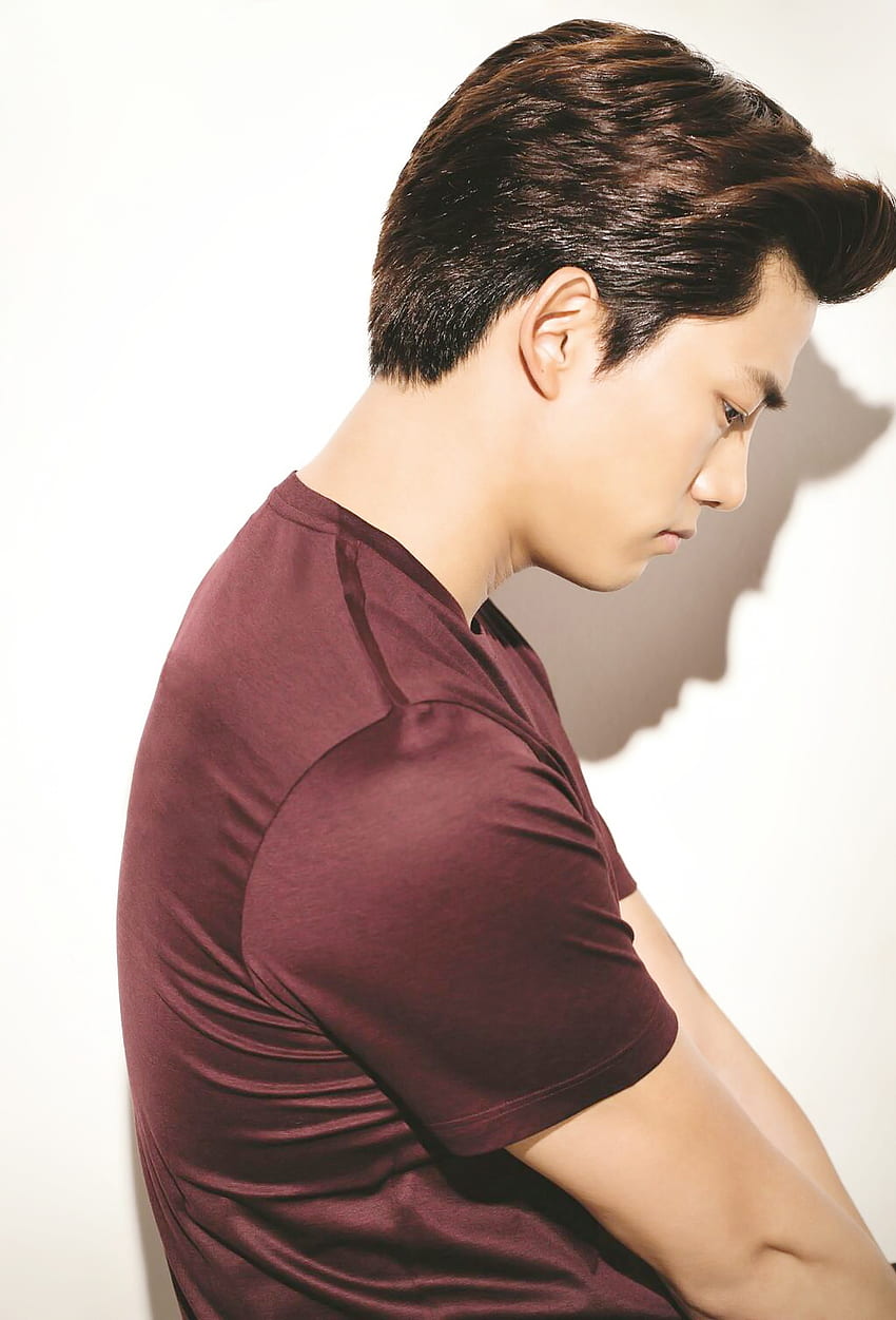 Taecyeon (2PM) Wallpaper APK for Android Download