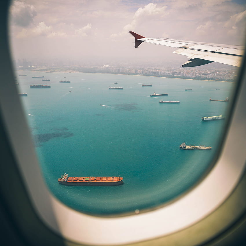 Лодки Изглед към морето от прозореца на самолета iPad Pro Retina Display, , Фон и , Изглед на самолет HD тапет за телефон