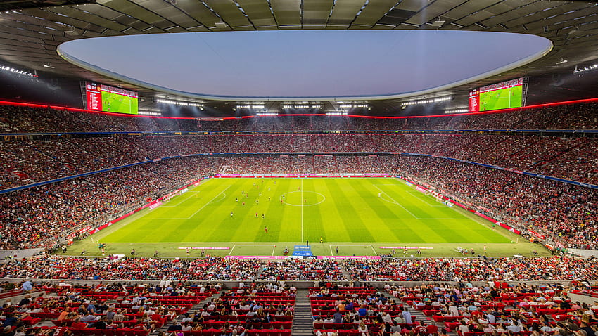 - Allianz Arena (EN), Noc piłki nożnej Tapeta HD