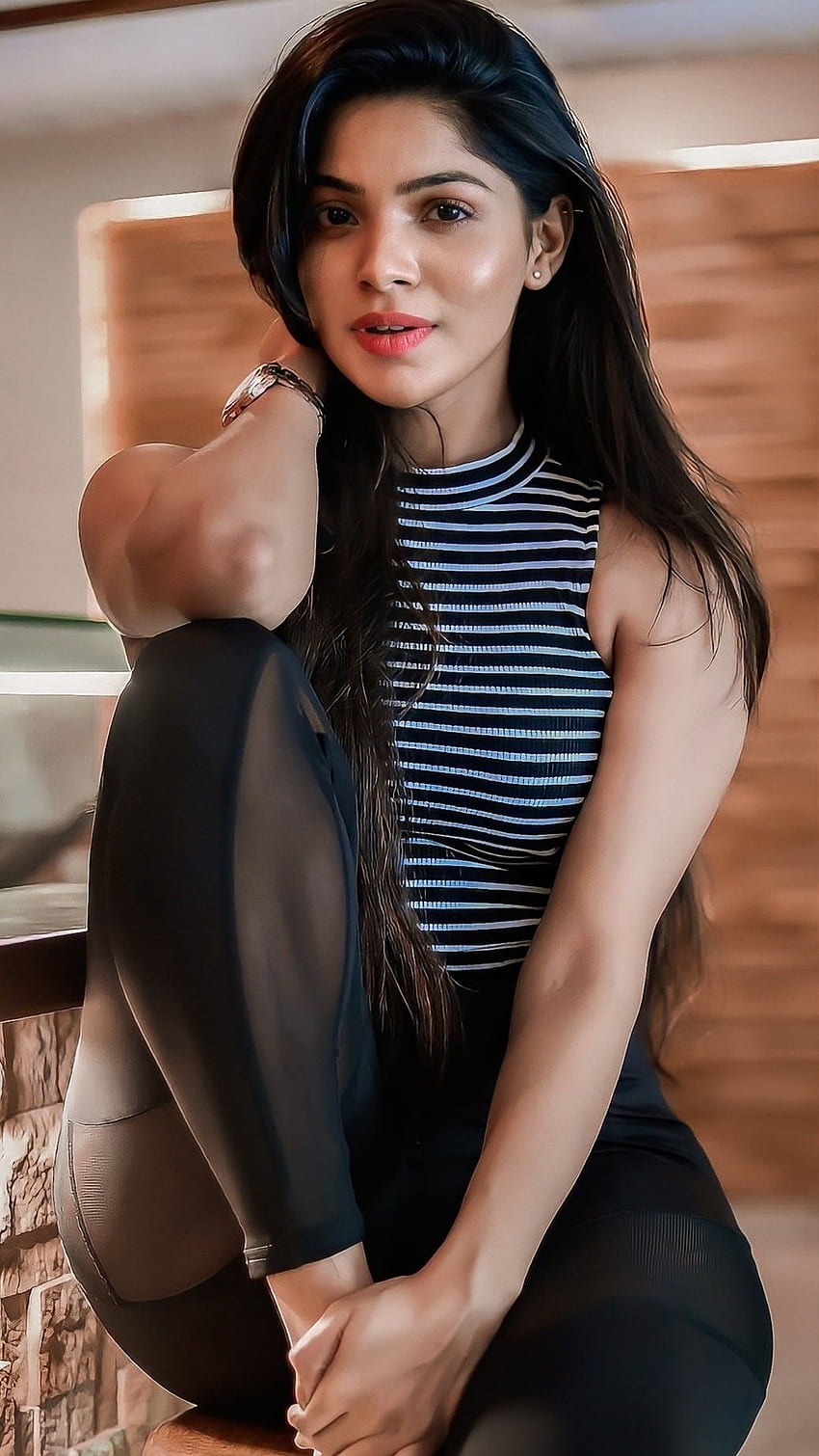 Divya Bharti นักแสดงหญิงชาวทมิฬ วอลล์เปเปอร์โทรศัพท์ HD