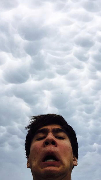 calum hood desktop wallpaper