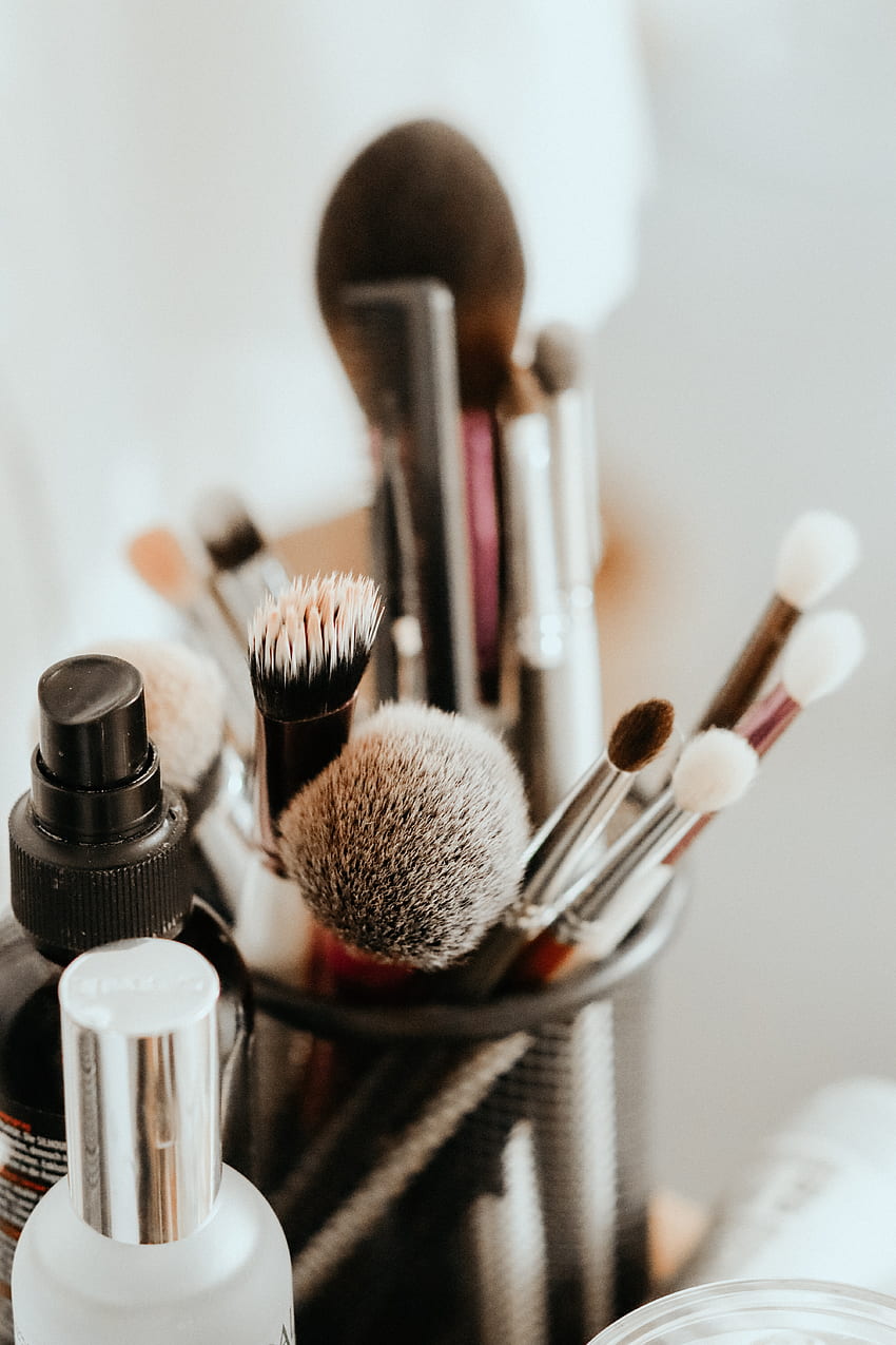Makeup , brush, makeup brushes, product, cosmetics, beauty, material  property, tool, eye shadow, furniture, personal care HD phone wallpaper |  Pxfuel