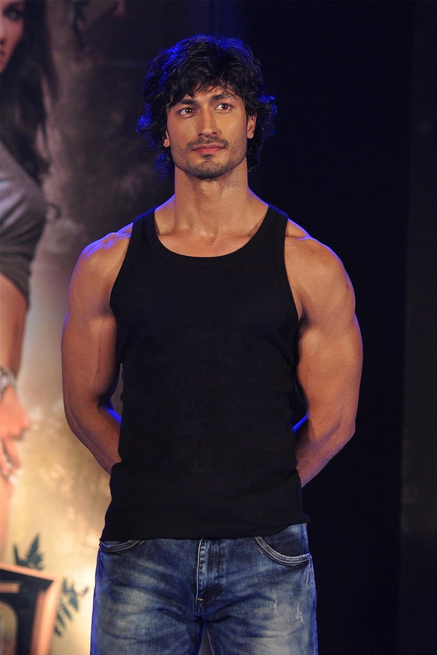 Vidyut Jamwal Spotted At A Cafe Wearing The Longest Sock Sneakers Worth Rs  80,000