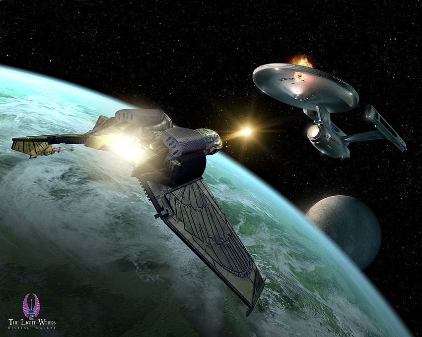 Klingon Bird of Prey Attacking. Star trek , Star trek starships, Star trek klingon HD wallpaper