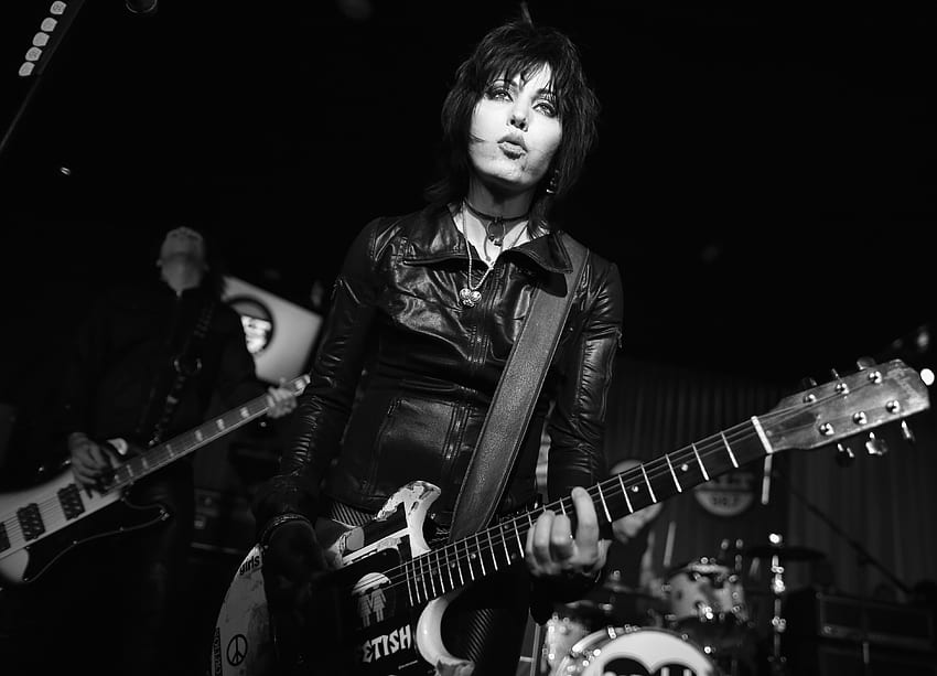 Black Hearted Facts About Joan Jett, The Queen Of Rock HD wallpaper