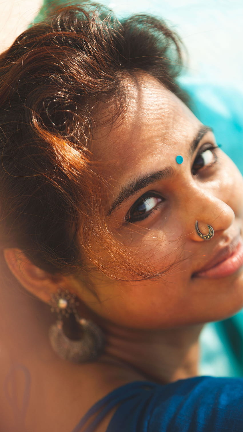 Ramya Pandian, tamilische Schauspielerin, Nahaufnahme HD-Handy-Hintergrundbild