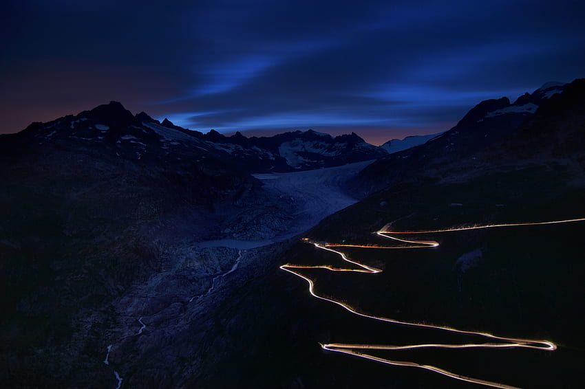 Berge, Nacht, Dunkelheit, Straße, gewunden, kurvenreich HD-Hintergrundbild