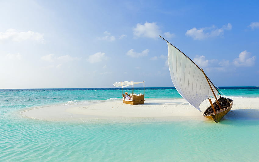 Maldives Beach, Island, Beach, Ship, Holiday, , , Background, 2dimlu HD wallpaper