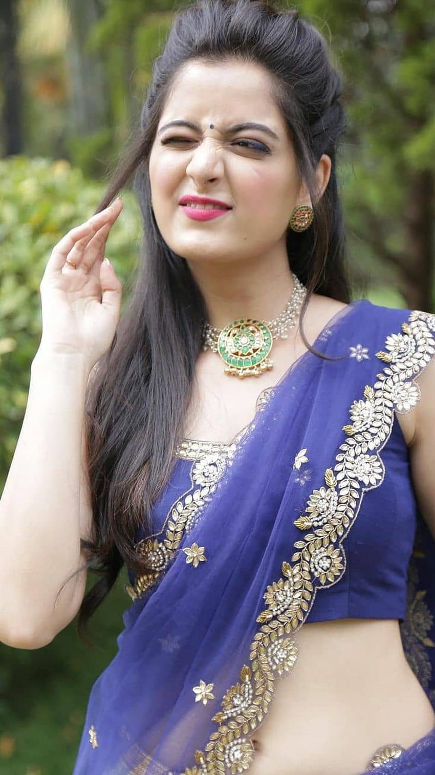 Ashika Ranganath, attrice kannada, viso carino Sfondo del telefono HD
