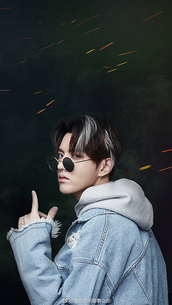 Kris Wu ♥ 吴亦凡 — [Phone wallpaper]151016 ‪#‎WuYiFan‬ for Trend