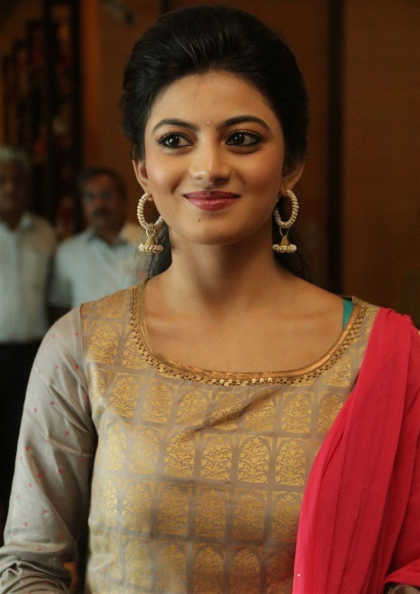 Aktorka Anandhi piękna i gorąca, Kayal Anandhi Tapeta na telefon HD