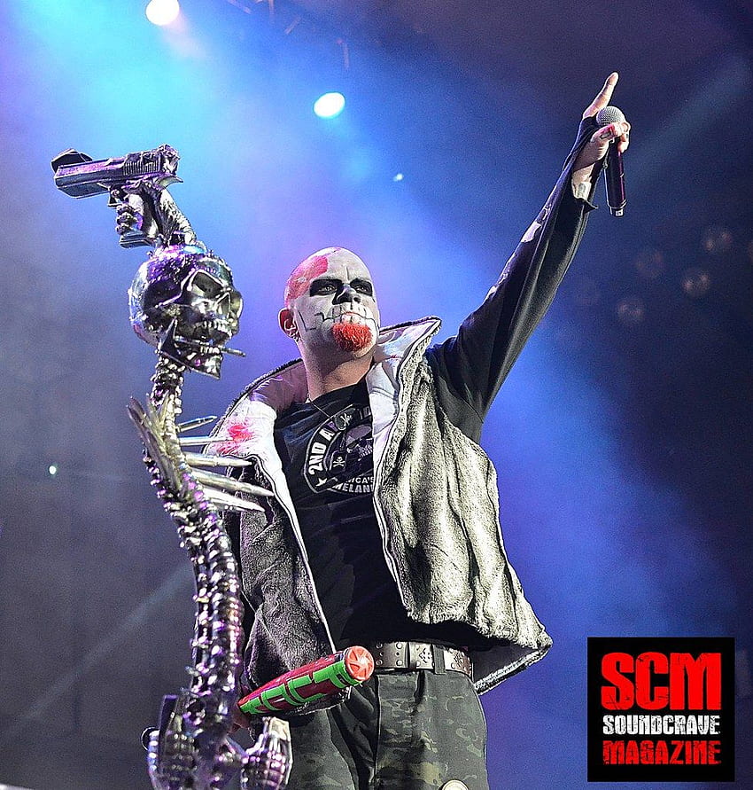 Five Finger Death Punch - Ivan Moody. Show review and more HD phone