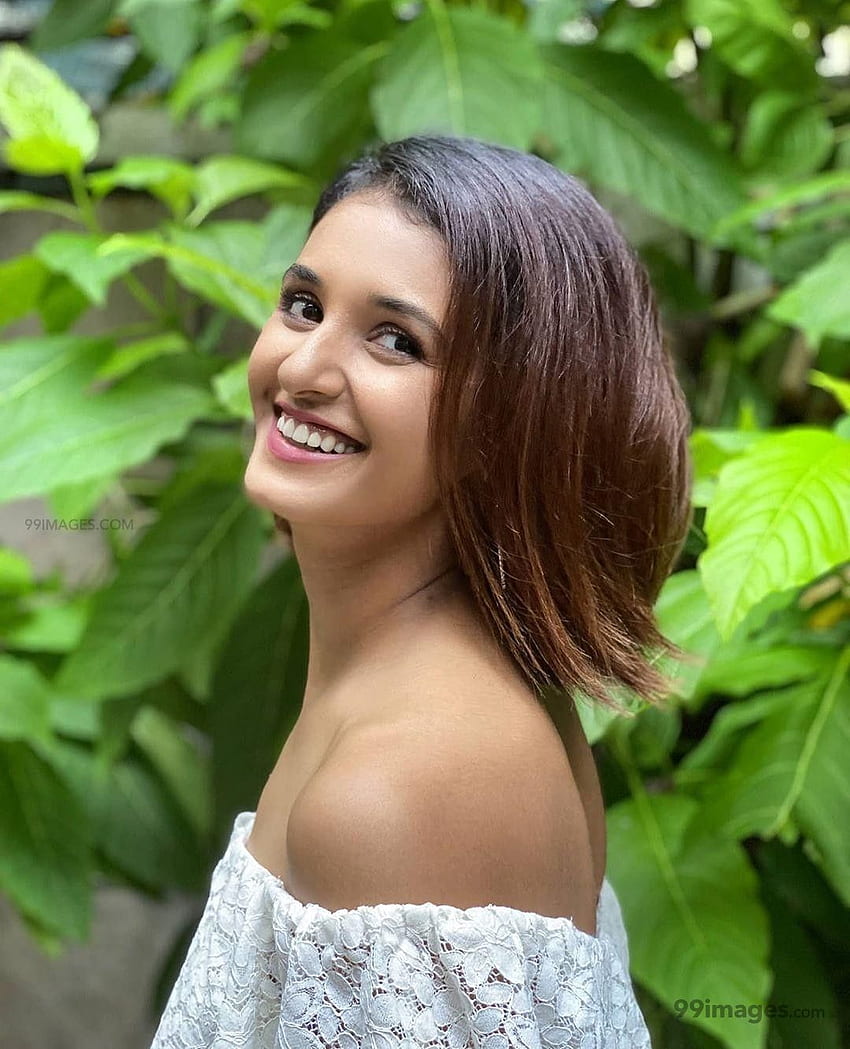 Shakti Mohan ( Background / Android / iPhone) (, ) () (2020) HD phone wallpaper