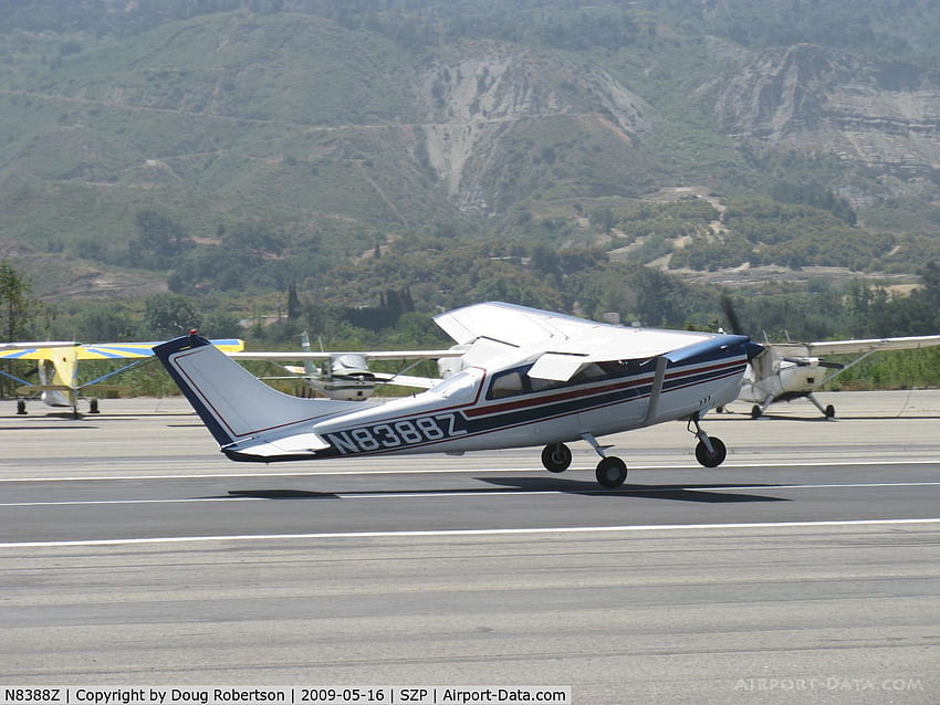 Aircraft N8388Z (1963 Cessna 210 5 C N 205 0388) By Doug Robertson ( ID: AC321594) HD wallpaper