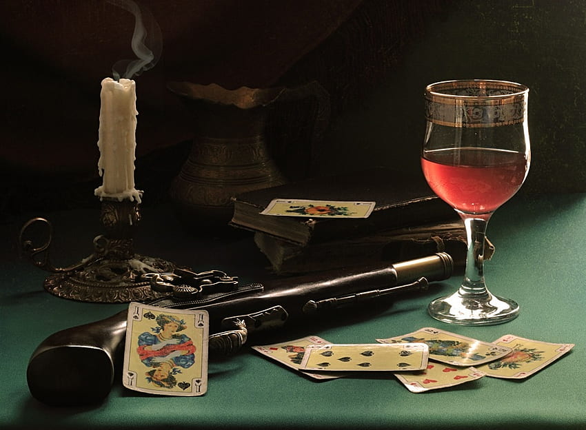 Card Queen of Spades, graphy, pistol, maps, still life, books, old, abstract, candle, wine HD wallpaper