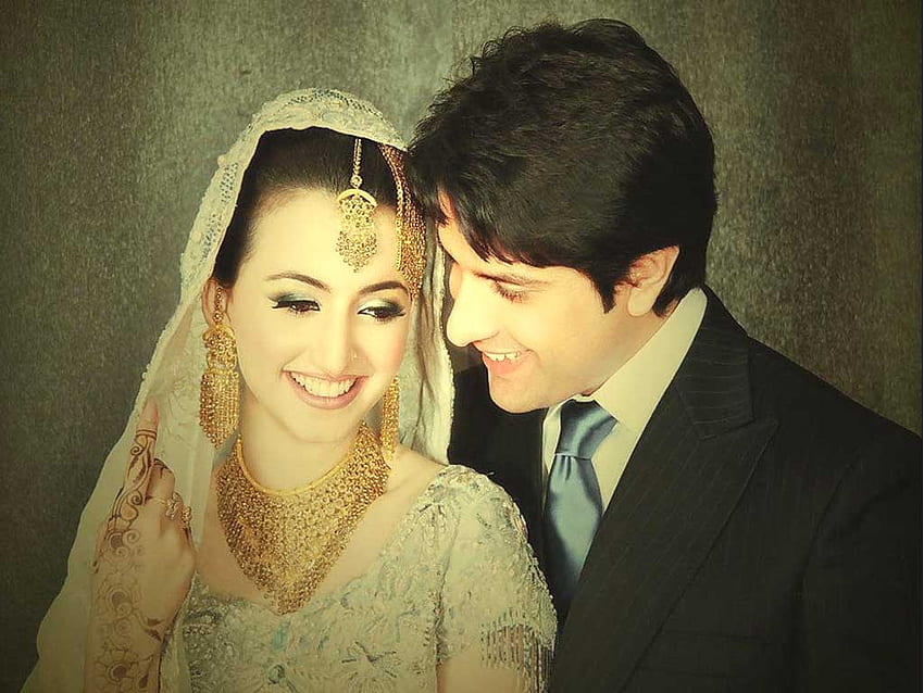 Śliczny romantyczny profil pary małżeńskiej na Facebooku Bridal Profile Pics - stylowy profil Tapeta HD