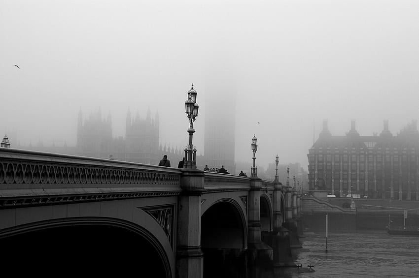 Foggy Gloomy Day, Foggy London HD wallpaper