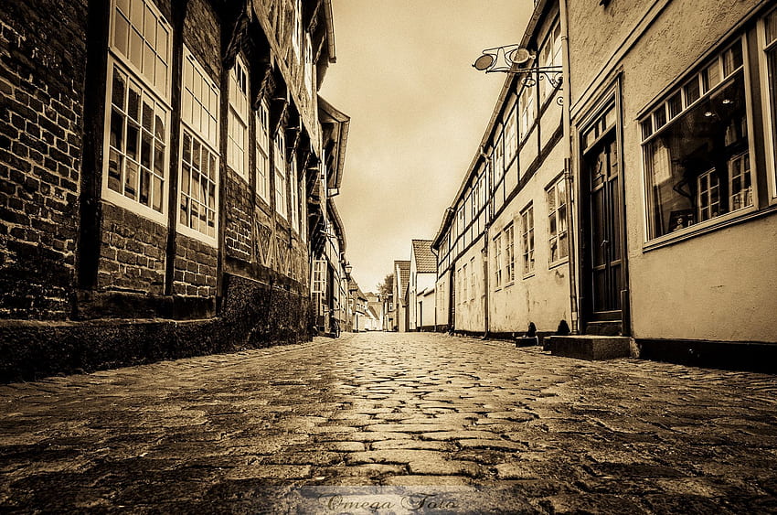 A velha rua de Ribe - Na cidade velha de Ribe existem muitas ruas onde o tempo pára. Rua velha, Coisas velhas, Rua papel de parede HD