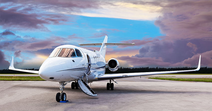 RAI-Jets. Jet Management Aviation Specialists, Privatjet und Auto HD-Hintergrundbild
