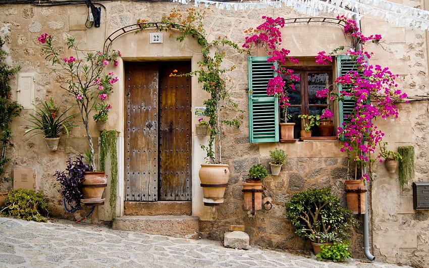 beautiful house facade, jars, window, doors, house, flowers HD wallpaper