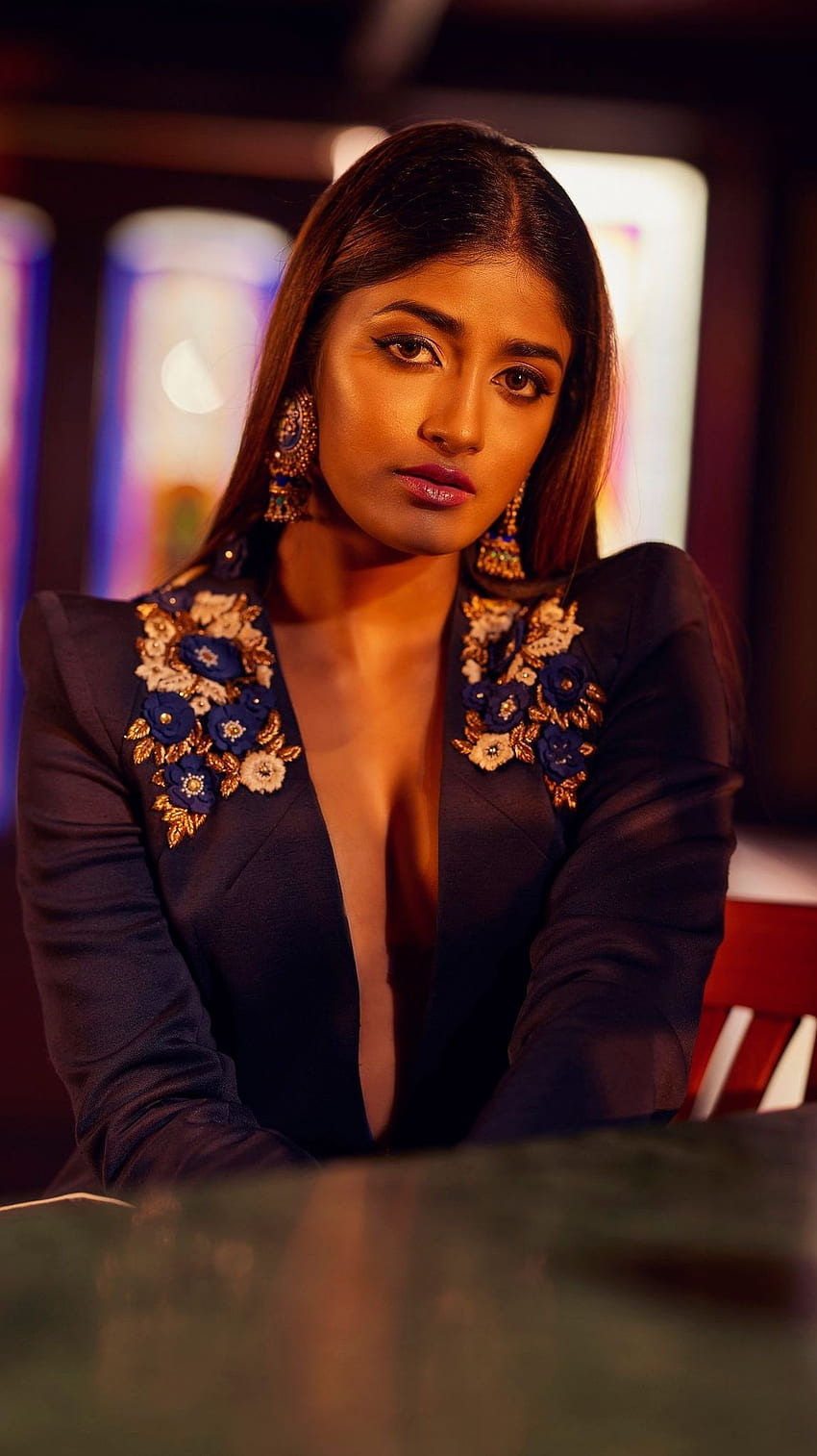 Twinkle hayathi, telugu actress, cleavage HD phone wallpaper