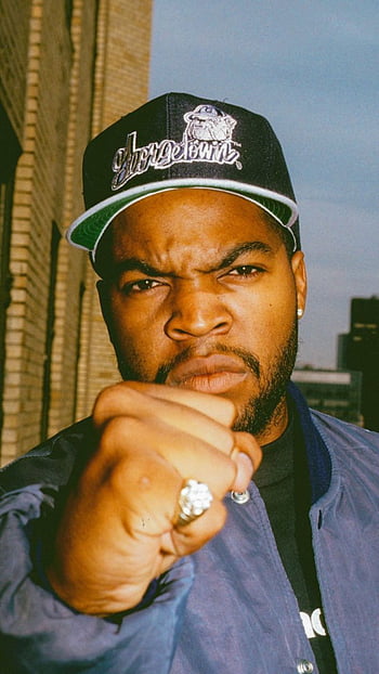 Ice Cube 🐐 wallpaper  Gangsta rap, Casual jumpsuit, Gangsta