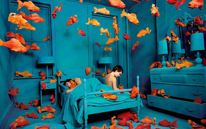 obsesi, biru, kamar, tempat tidur, situasi, oranye, Sandy Skoglund, kreatif, anak laki-laki, lucu, ikan, mimpi, anak, tidur Wallpaper HD