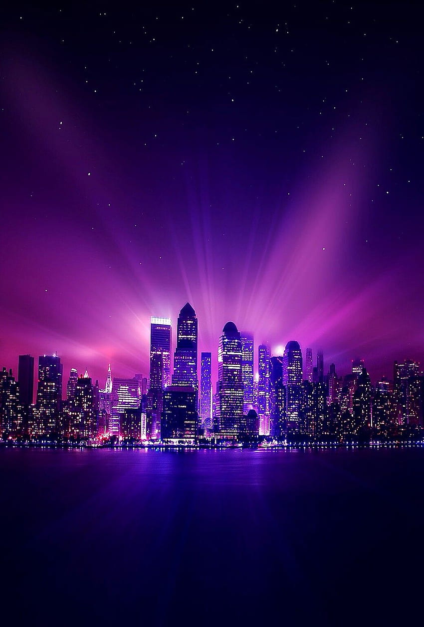 Eine violette Flammenstadt!. Lila, lila Stadt, dunkelviolette Ästhetik, lila Skyline HD-Handy-Hintergrundbild