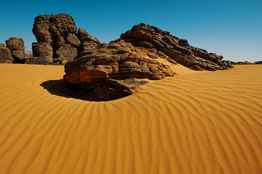 Алжирска пустиня, скали, пясък, дюни HD тапет