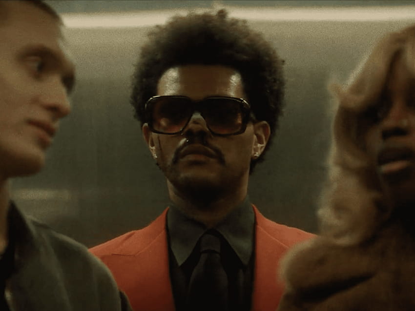 Der Kurzfilm AFTER HOURS von The Weeknd verwandelt ihn in einen Killer HD-Hintergrundbild