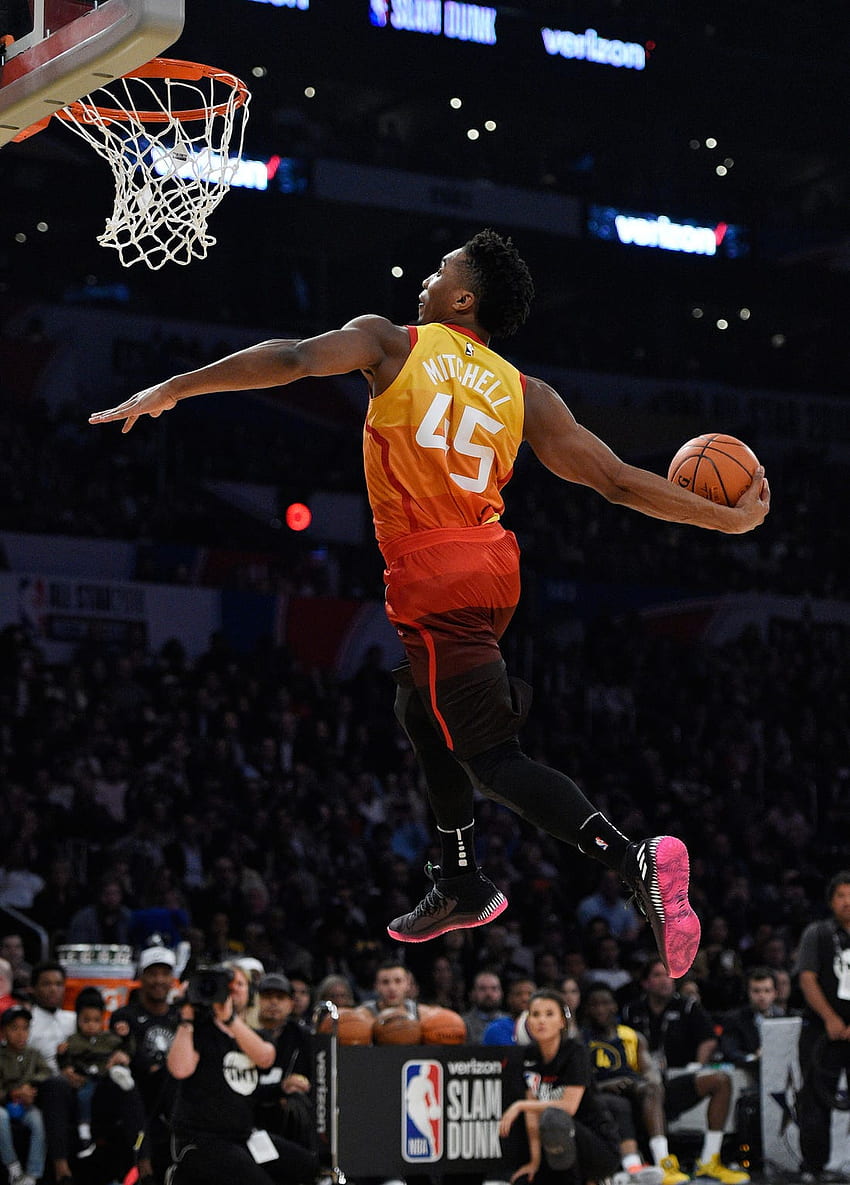 The 26 most mesmerizing from NBA Slam Dunk contests - Business Insider HD phone wallpaper