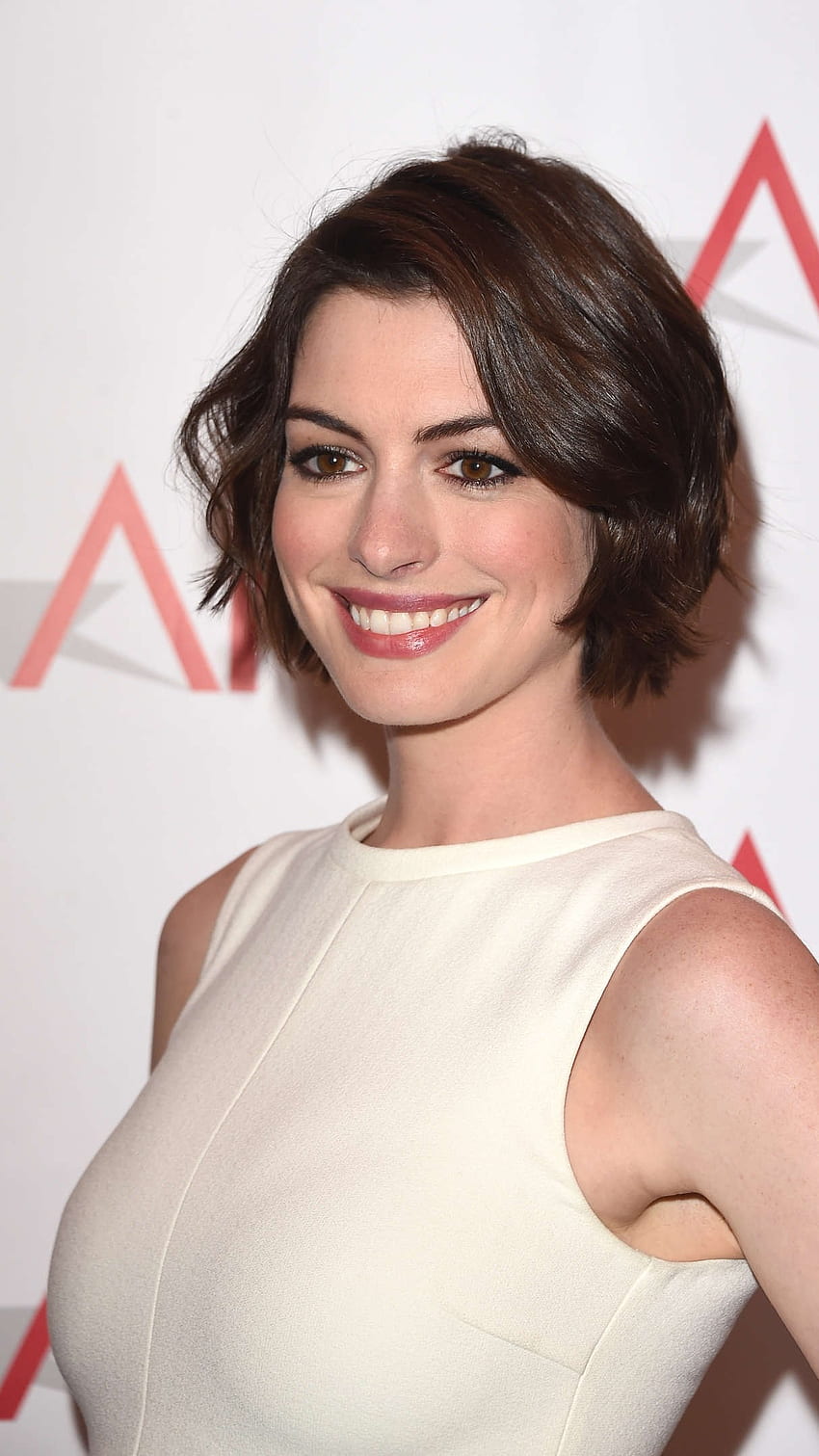1920x1200 / 1920x1200 anne hathaway wallpaper free hd widescreen -  Coolwallpapers.me!