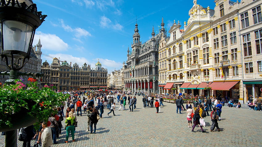 Visit Brussels: 2020 Travel Guide for Brussels, Flemish Region, Grand Place Brussels HD wallpaper