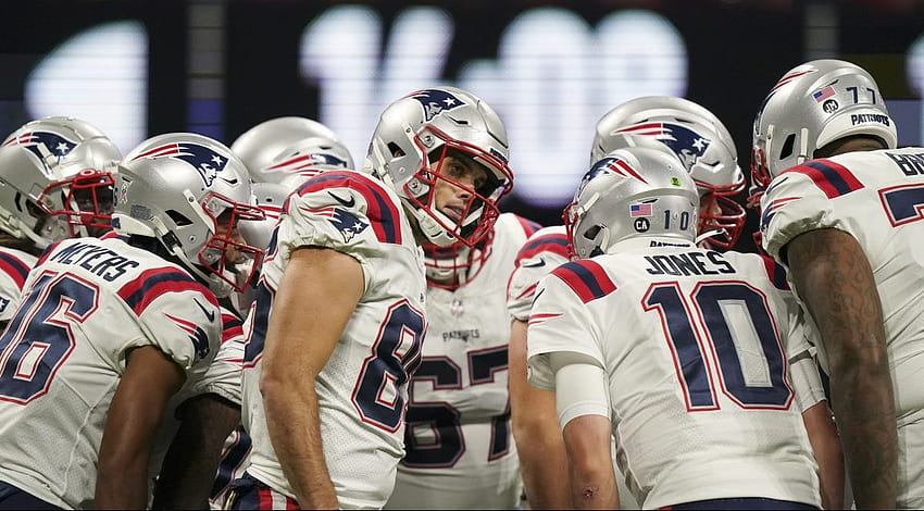 Unbelievable Ride '': Patriots QB Mac Jones revient sur la saison des recrues dans un article rare sur les réseaux sociaux - Boston News, Météo, Sports Fond d'écran HD