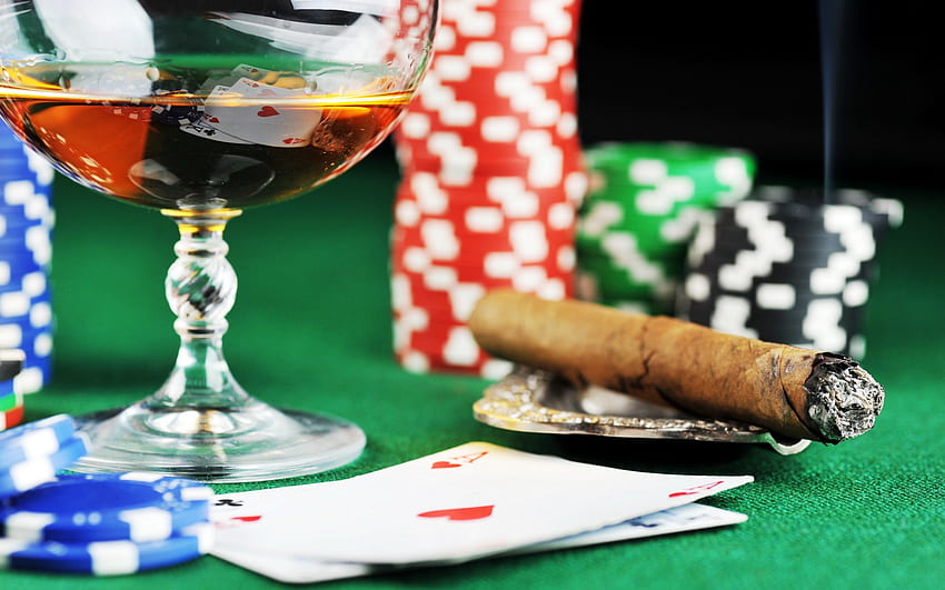 Poker chip poker Kasino cerutu ., 2560X1600 Poker Wallpaper HD
