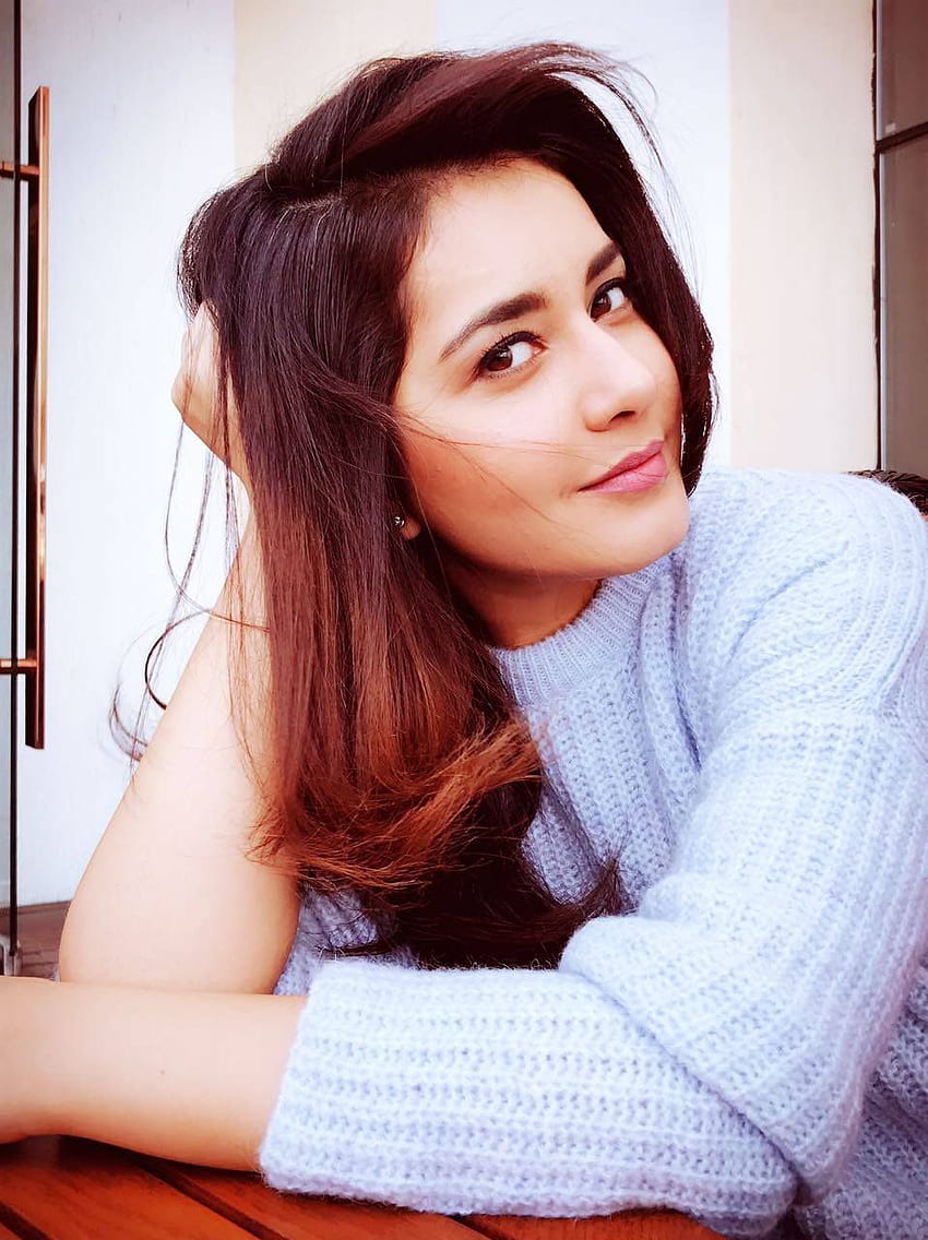 La modelo india Rashi Khanna Cute hoot Stills. amor, Raashi Khanna fondo de pantalla del teléfono