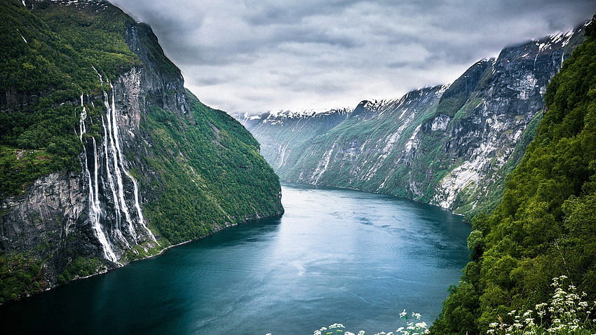 Seven Sisters Waterfall. Norway Nature HD wallpaper