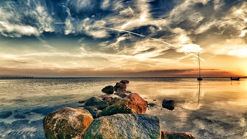 wonderful seascape, sea, shore, boats, clouds, rocks, sunset HD wallpaper